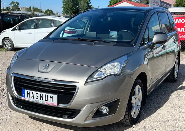 samochody osobowe Peugeot 5008 cena 39900 przebieg: 213000, rok produkcji 2016 z Namysłów